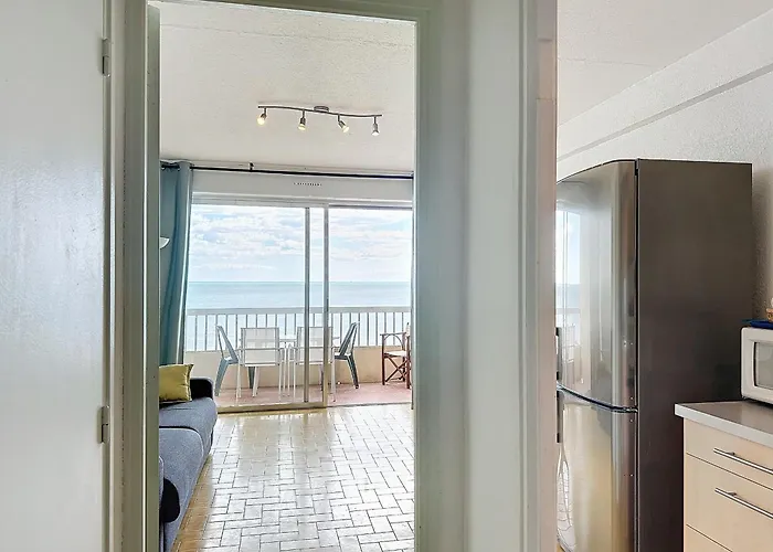 Bel F2 En 1ere Ligne Avec Ascenseur - 4 Pers - - Fr-1-715-88 Apartmán *
